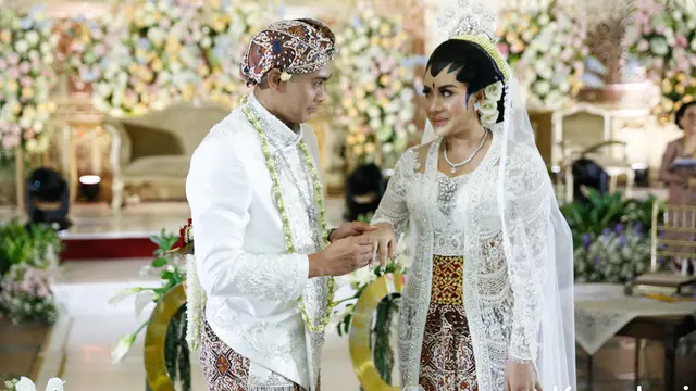 Pernikahan Shinta Bachir dan Indra Kristianto