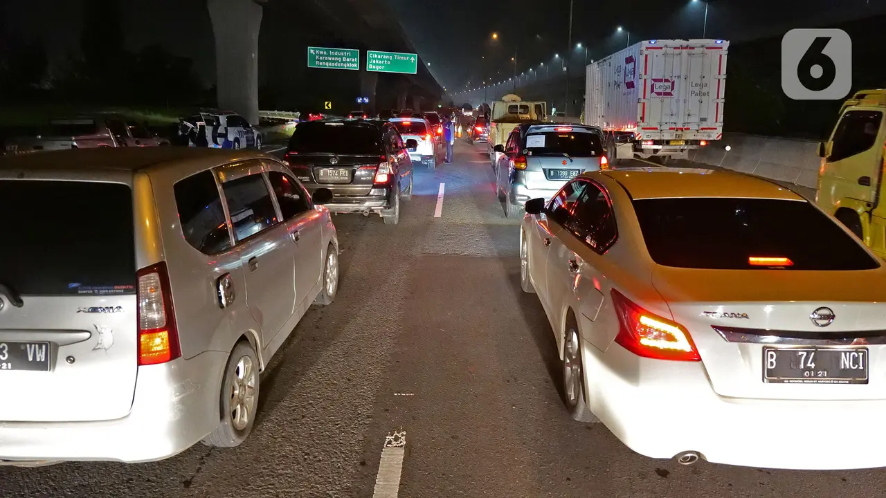 Petugas Gabungan Gencarkan Pemeriksaan SIKM Jakarta
