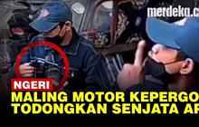 VIDEO: Ancam Pemilik Tak Teriak, Maling Motor Kepergok Todongkan Senjata Api