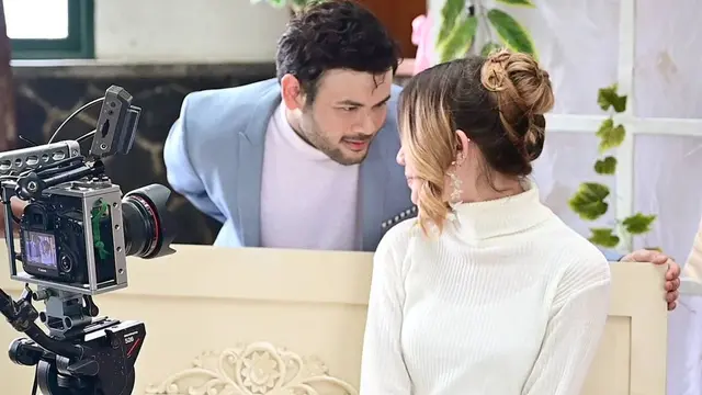 Main FTV Bareng, Ini 7 Potret Ridho Rhoma dengan Haviza Devi Anjani