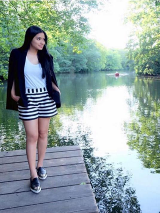 Tanpa Sepatu  Hak  Tinggi  10 Selebriti Ini Tetap Elegan 