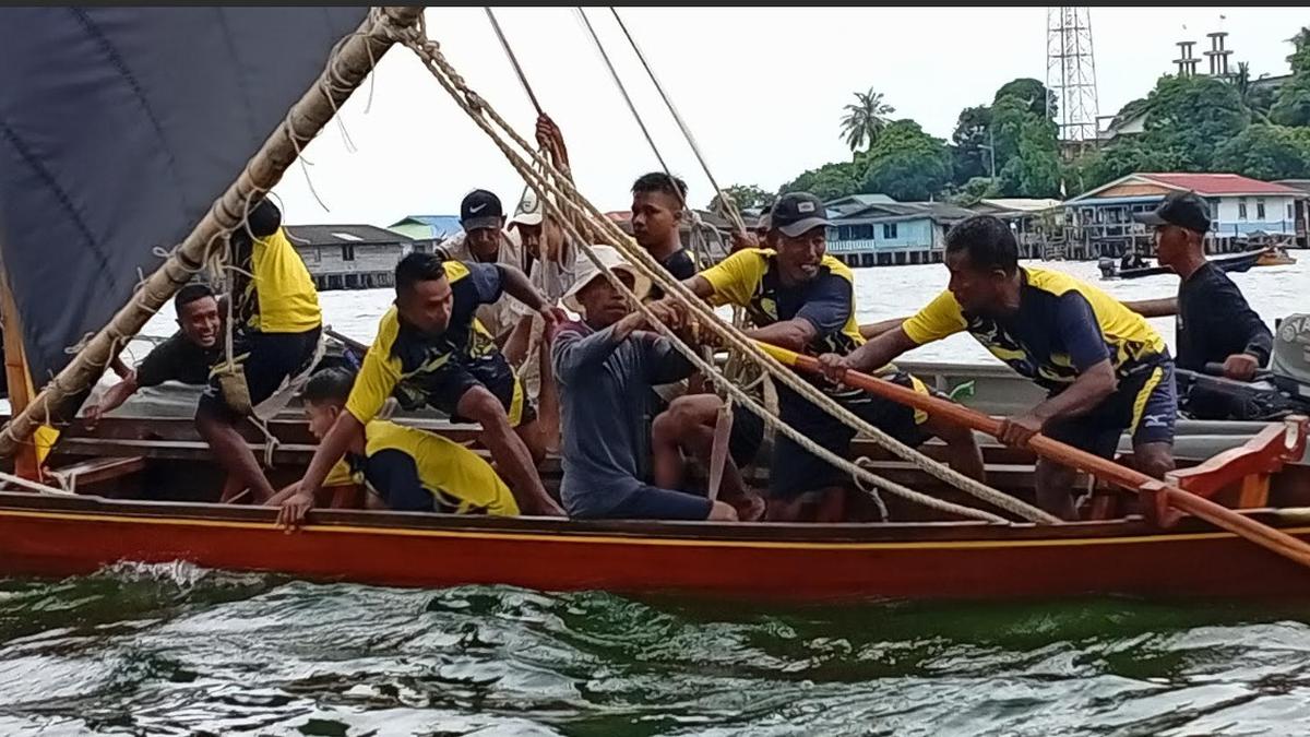 Lomba 'Kolek' dan 'Ketinting' Upaya Warga Lintas Pulau di Batam Merawat Tradisi Jelang HUT RI
