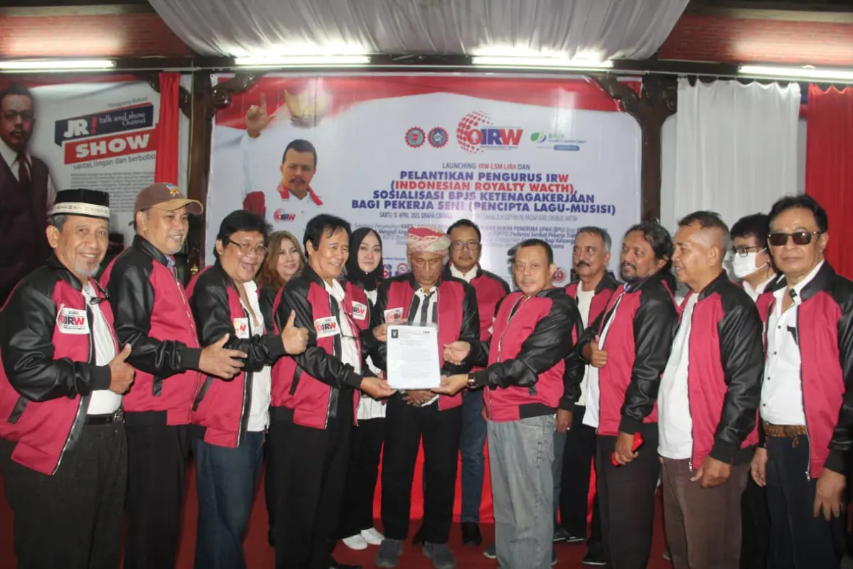 Indonesia Royalty Watch memastikan para pekerja seni mendapatkan haknya.