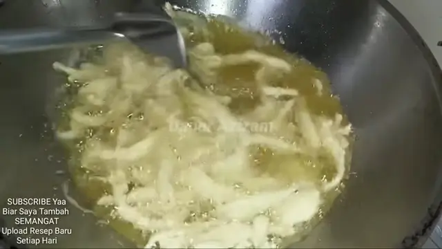 Tanpa Baking Soda, Begini Trik Goreng Jamur Krispi yang Tahan Lama dan Lezat