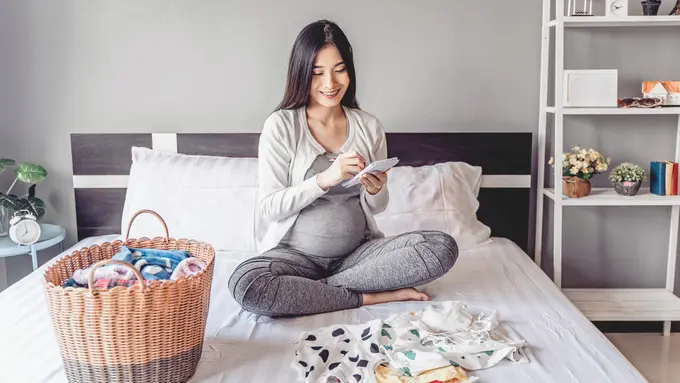 Popok dan Pompa ASI, Apa Lagi yang Harus Disiapkan untuk Sambut Lahirnya Buah Hati?