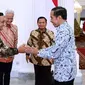 Calon bakal presiden Koalisi Perubahan Anies Baswedan menghadiri undangan makan siang dengan Presiden Joko Widodo (Jokowi) bersama Ganjar Pranowo dan Prabowo Subianto di Istana, Senin (30/10/2023). (Biro Pers Sekretariat Presiden)