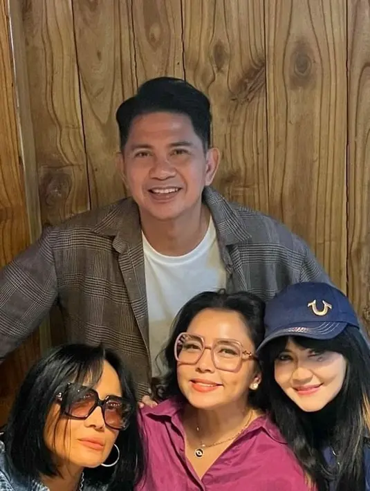 <p>[Instagram/mayangsari_official]</p>