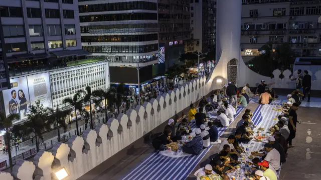 Suasana Buka Puasa Hari Pertama Ramadhan di Masjid Kowloon Hong Kong