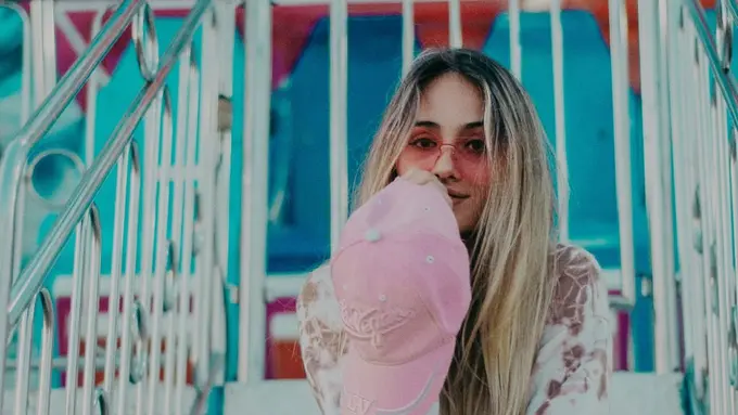 Ilustrasi Relationship