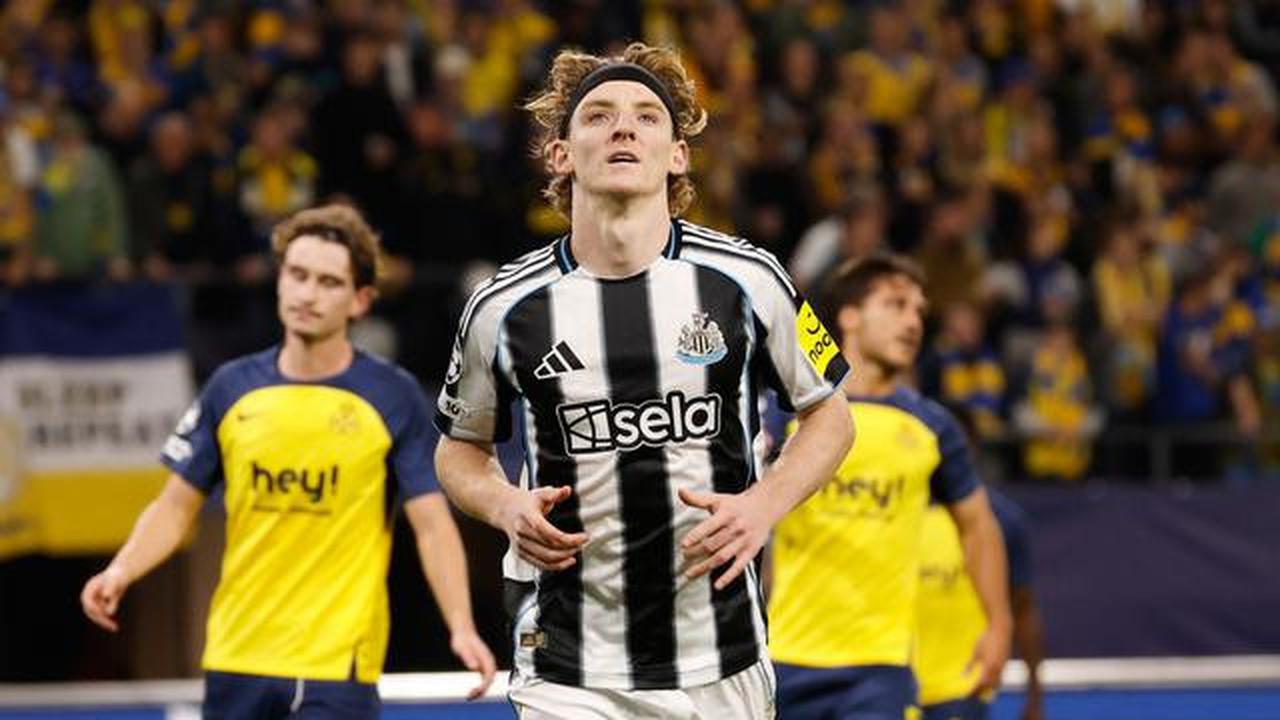 Anthony Gordon Ungkap Alasan Fasih Berbahasa Spanyol: Yakin Akan Bermain untuk Barcelona!