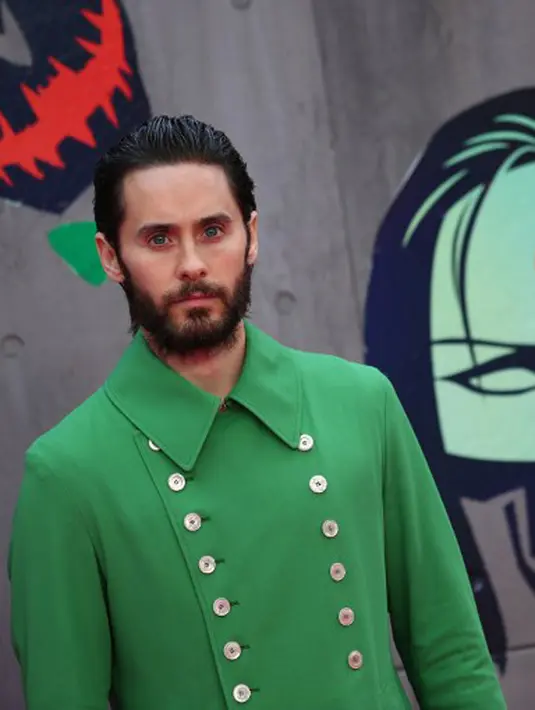 Sumber pun mengatakan Jared terlihat sangat peduli dan sedikit tergila-gila dengan Jolie saat keduanya bertemu untuk makan malam bersama. (AFP/Bintang.com)