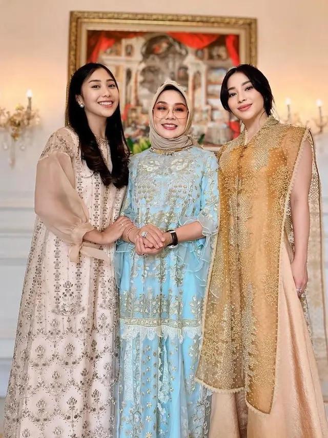 Inspirasi baju lebaran 2025 (credit: instagram/yorafebrina)