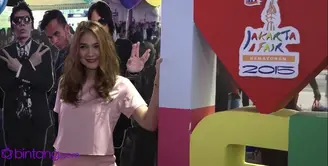 Tahun 2015 merupakan kali pertama Luna Maya melihat langsung serunya Jakarta Fair.