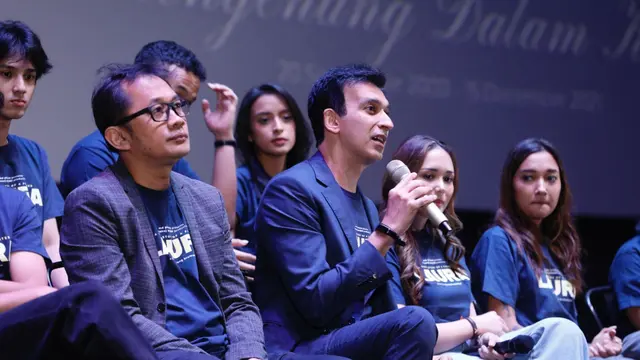 Manoj Punjabi dan Hanung Bramantyo. (Foto: Dok. Tim MD Pictures)
