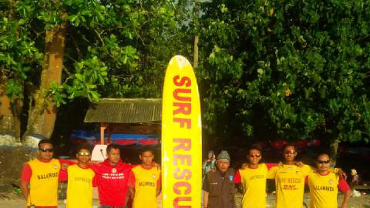 Tim SAR Laut Pantai Anyer