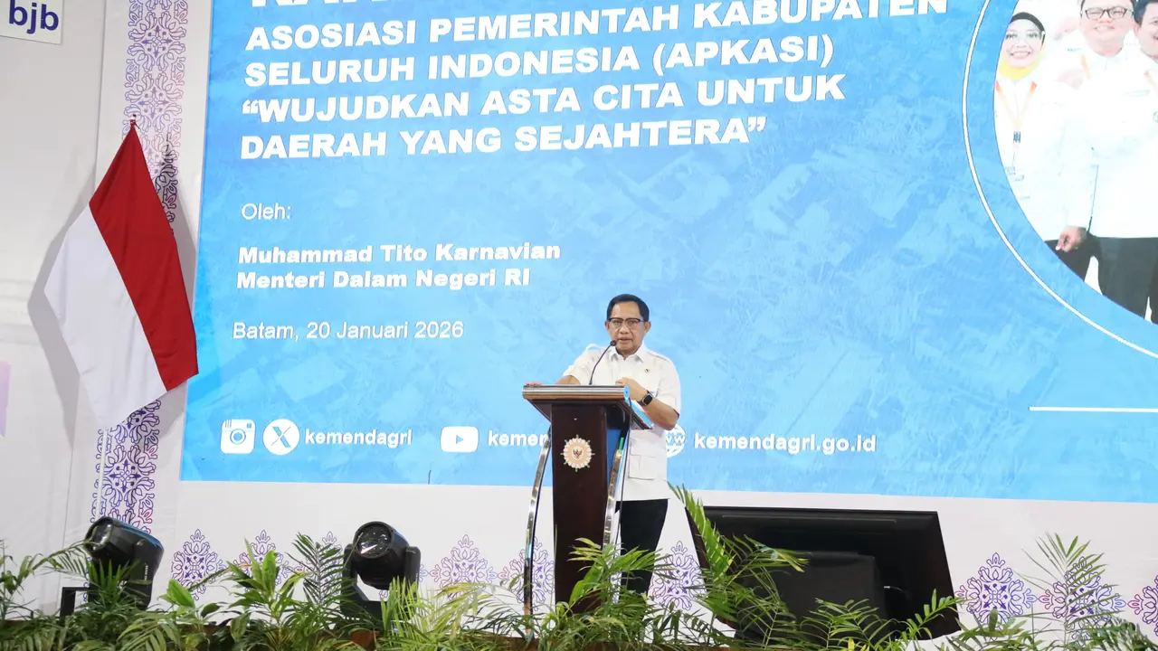 Tutup Rakernas XVII APKASI, Mendagri Ajak Kepala Daerah Atasi Persoalan Bangsa