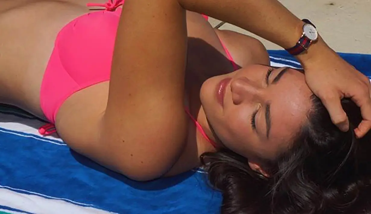 Michelle Jenneke pernah meraih medali perak 100 meter lari gawang pada Olimpiade Remaja 2010 lalu. (Bola.com/Instagram/Michelle Jenneke)