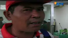 Mawardi mengaku selama ini tidak punya biaya untuk operasi mata.