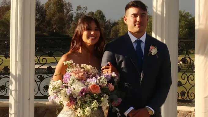 Aurelie Moeremans  saat Pesta Pernikahan Bersama Tyler Bigenho di Amerika Serikat