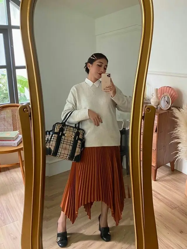 11 Ide OOTD Fashion Gaya Vintage ala Fashion Blogger Claradevi