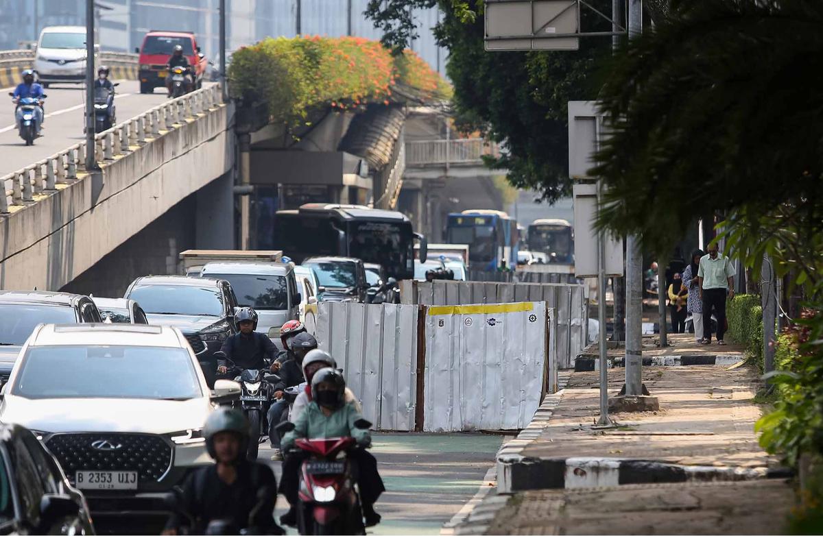 FOTO: Proyek Galian Bikin Macet di Sejumlah Titik di Ibukota Jakarta