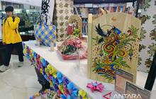 Dispursip Kalteng Wujudkan Transformasi Perpustakaan Melalui Pameran Seni Inovatif