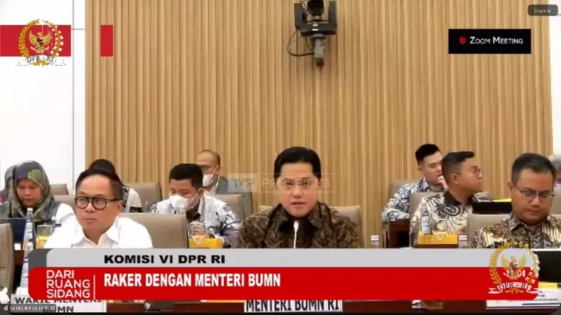 Menteri BUMN Erick Thohir Erick dalam Rapat Kerja dengan Komisi VI DPR RI, Jakarta, Senin (2/9/2024).