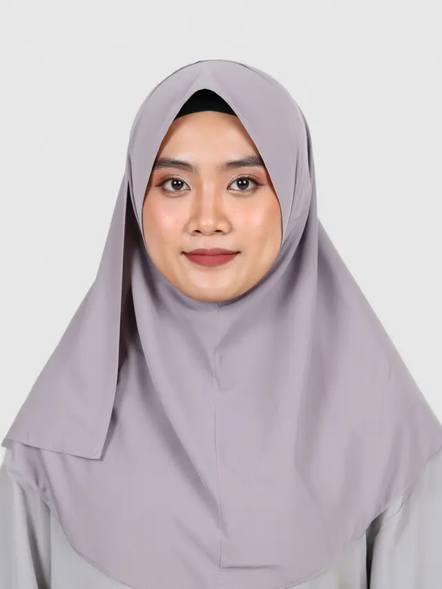 Model Hijab Layer Simpel Biar Penampilan Nggak Terlihat Tua (Foto: Reve Art AI)