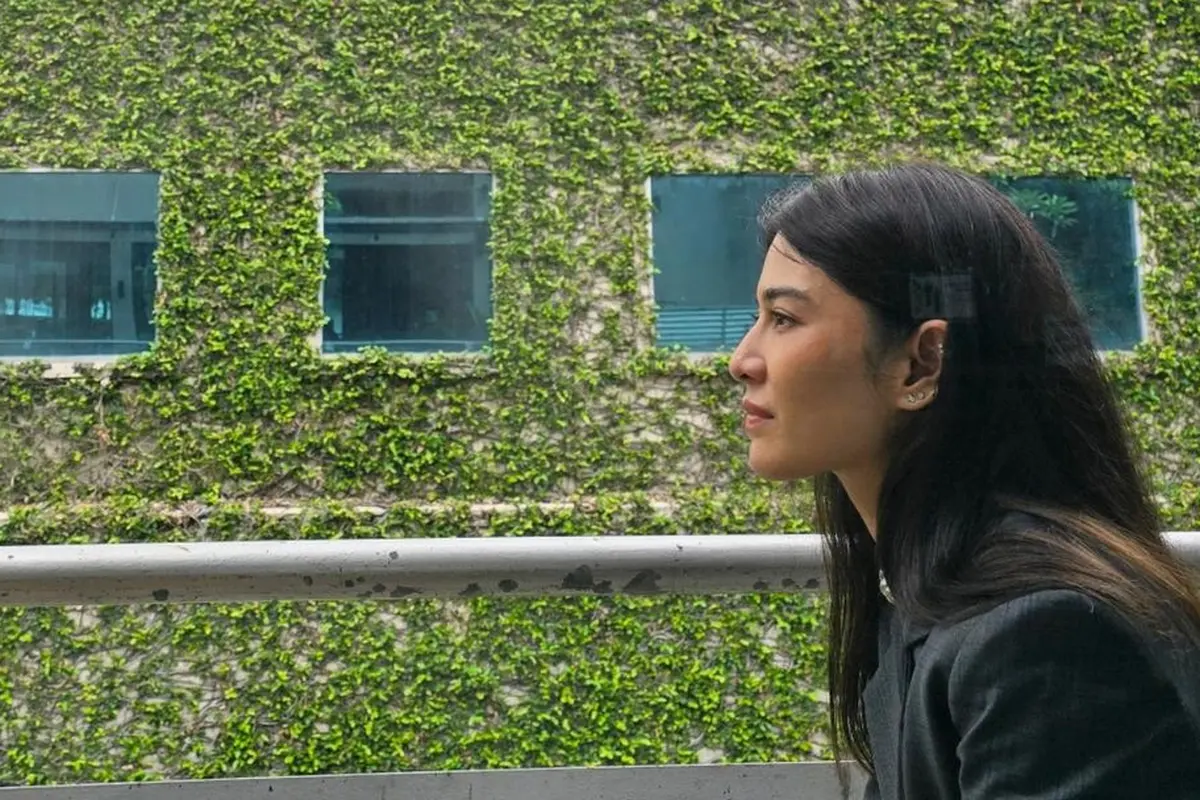 Dian Sastrowardoyo selalu tampil cantik (Instagram/therealdisastr)