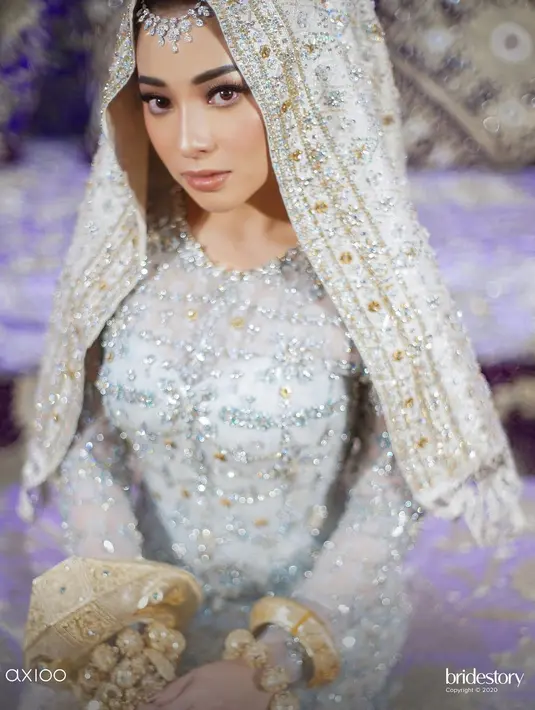 (Instagram/thebridestory)