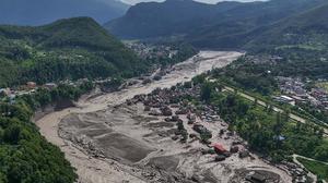 Mengurai Penyebab Banjir Bandang Nepal