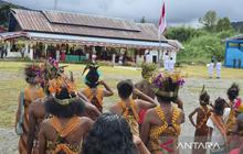 Hardiknas 2026 di Pegunungan Arfak: Busana Adat Perkuat Identitas dan Lestarikan Budaya