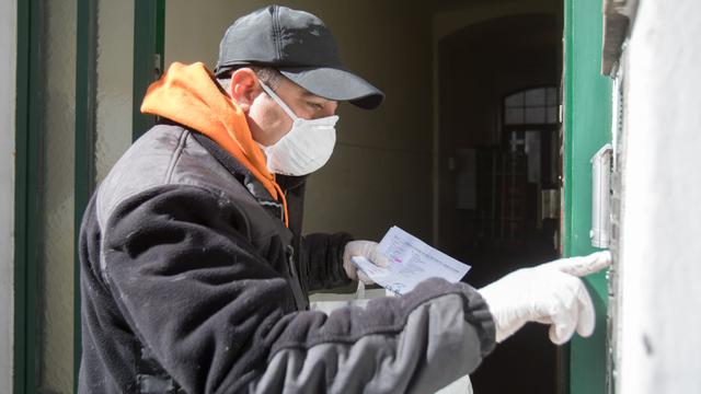 Kereta Kuda Pengantar Makanan untuk Lansia di Wina