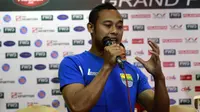 Gelandang Persib Ini Cerewet di Vlog Pribadi
