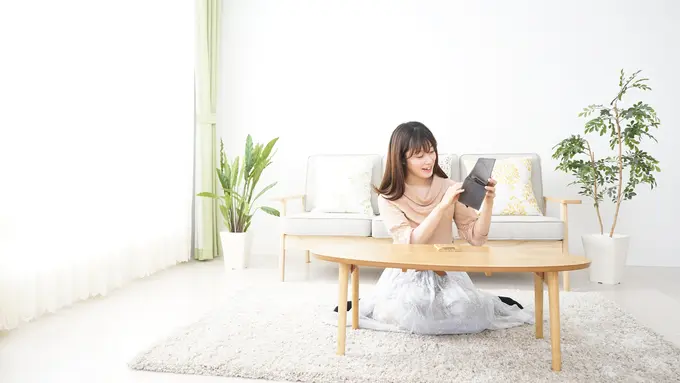 aku uang dan usaha menjahit