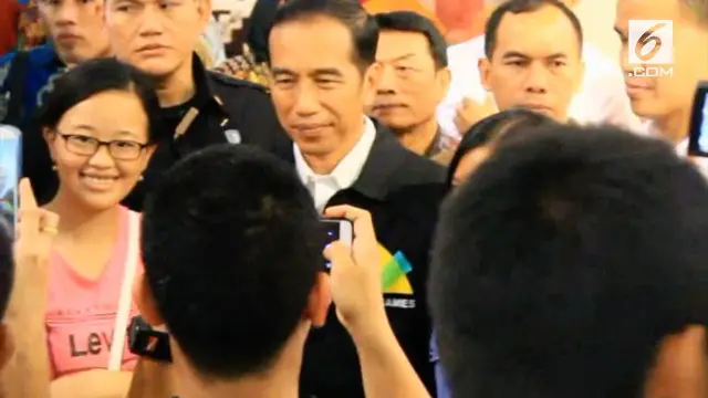 VIDEO: Kunjungi Pekanbaru Jokowi Berbelanja Sepatu