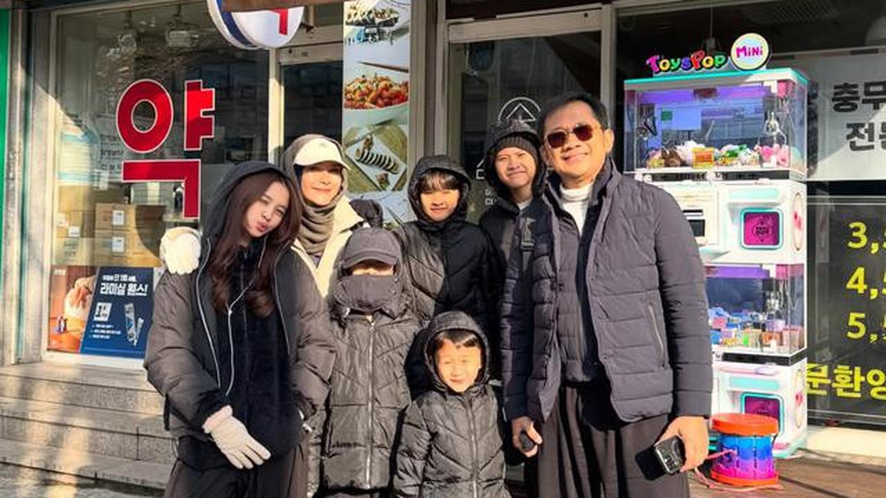 6 Artis Indonesia Liburan Akhir 2025 di Korea Selatan, Sambut Tahun Baru 2026