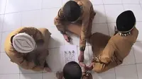 Penyuluh Agama di Mempawah Kalbar Kenalkan Ular Tangga Muroja'ah, Cara Unik Belajar Al-Quran. Foto: Kemenag.