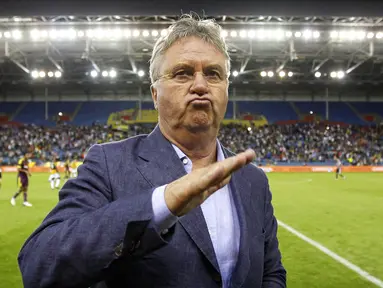  Guus Hiddink saat melatih Anzhi di Arnhem, Belanda, 09 August 2012.  (EPA/Bas Czerwinski)