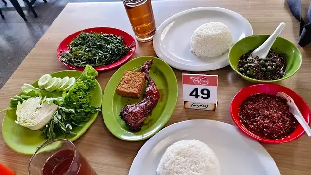 Warung Nasi Bu Imas/ Gmaps Fitri