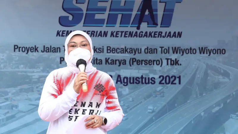 Menaker Ida mempromosikan pelaksanaan senam Gerakan pekerja sehat