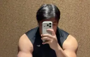Potret Terbaru Billy Syahputra, Makin Berotot Usai Rajin Gym