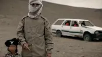 Detik-detik seorang bocah bernama Isa Dare meledakkan mobil berisi tiga tawanan ISIS 