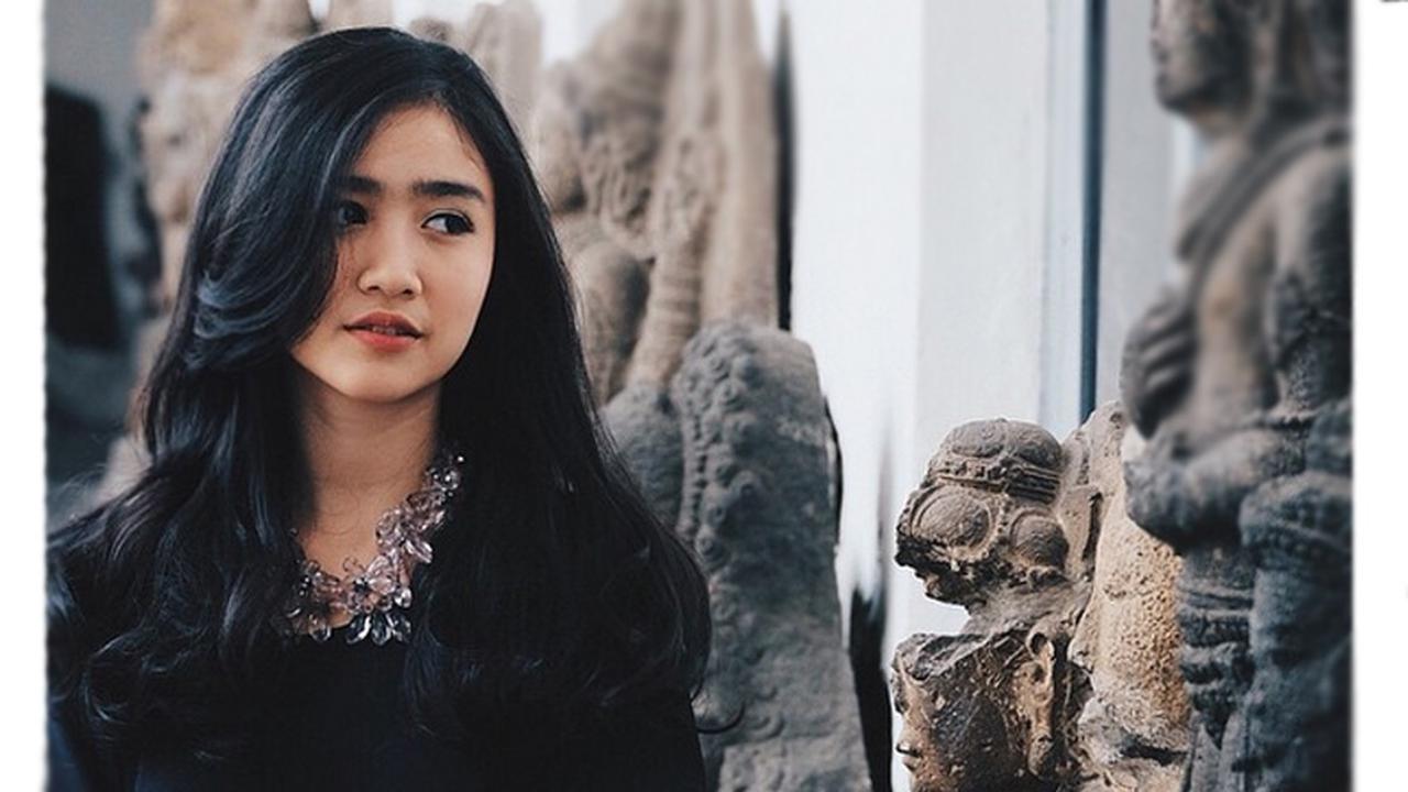 Sempat Gagal, Febby Blink Kuliah di Universitas Indonesia