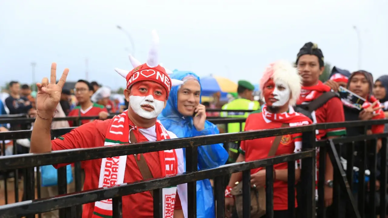 [Bintang] Sederet Suporter Gokil Timnas di Final Piala AFF 2016
