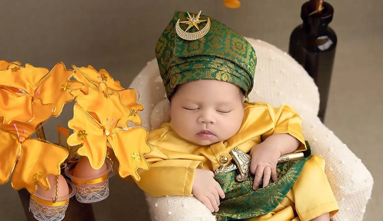 Putra Arif Muhammad atau Mak Beti (instagram/ditaaudina)