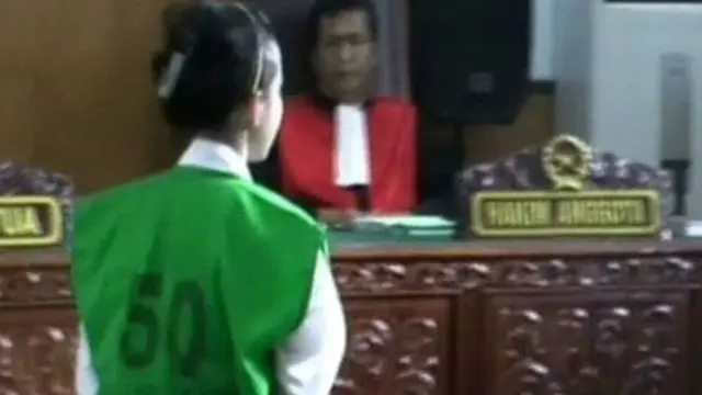 Dinyatakan Bersalah, Cyntiara Alona Divonis 3 Bulan