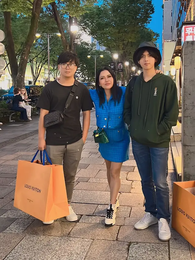 Uci Flowdea liburan (Istimewa)