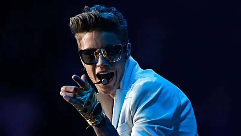 bieber-140212c.jpg