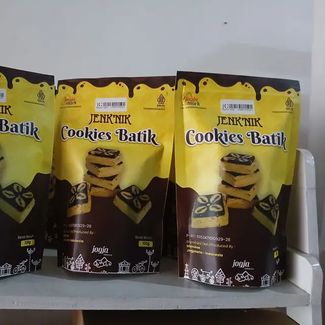 Jenk'Nik Brownies Batik Cake & Cookies